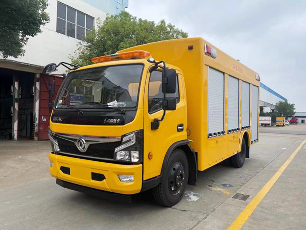 東風大福瑞卡2000立方救險車 東風大福瑞卡2000立方救險車