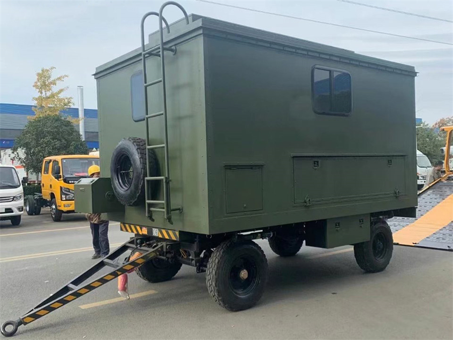 拖掛越野餐車 拖掛越野餐車