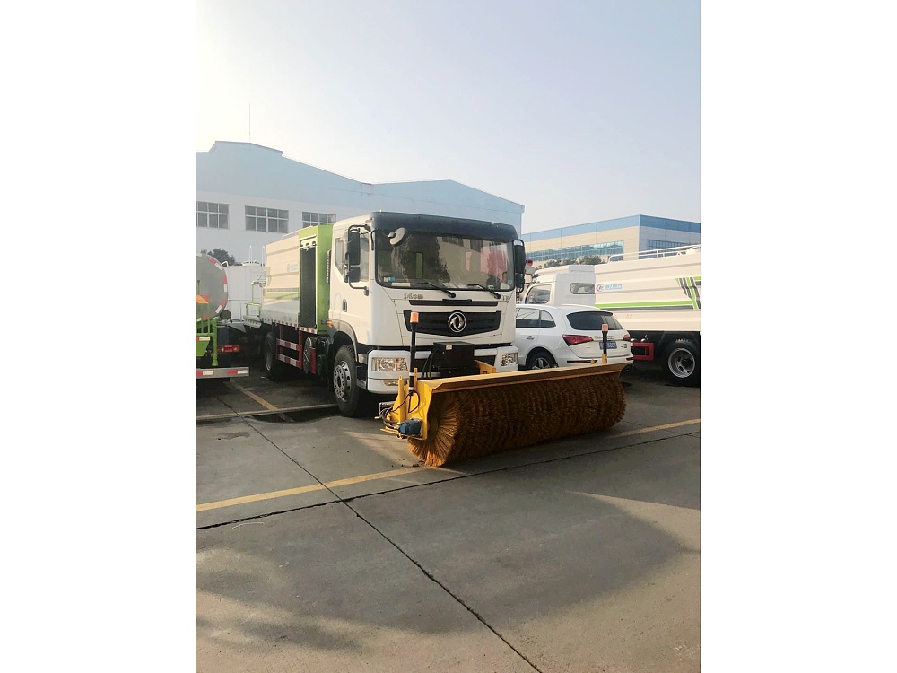 東風華神T5噴霧霧炮車國六10立方/50-100米霧炮 東風華神T5噴霧霧炮車國六10立方/50-100米霧炮