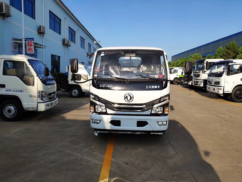 國六5立方東風(fēng)D6 灑水車 國六5立方東風(fēng)D6 灑水車