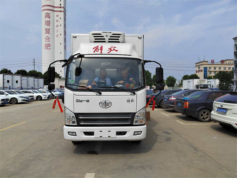 國六 解放虎VN4.2米錫柴130馬力冷藏車 國六 解放虎VN4.2米錫柴130馬力冷藏車