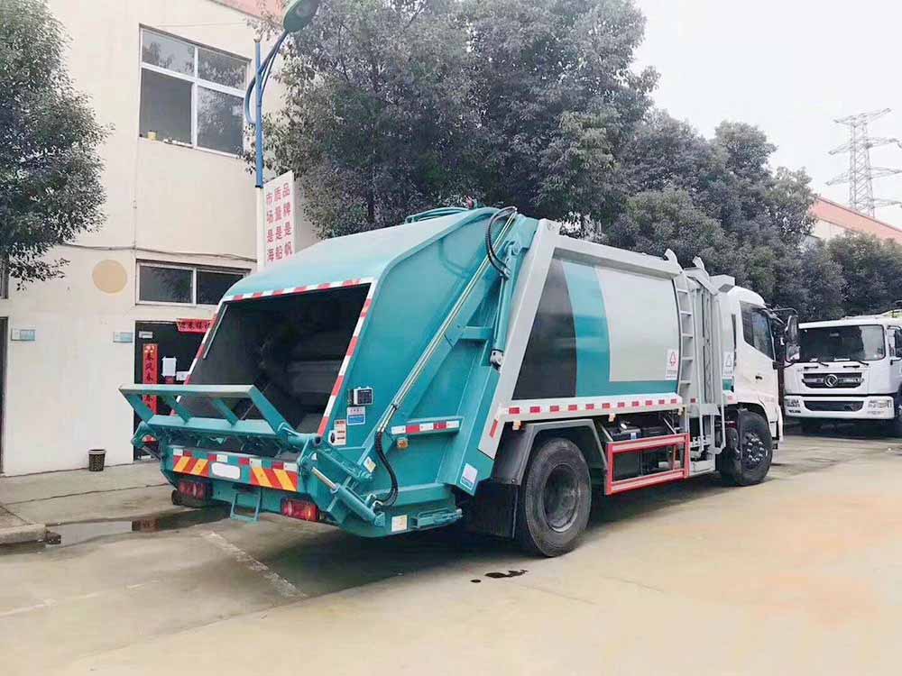 國六5 和10方東風天錦 分撿垃圾車 國六5 和10方東風天錦 分撿垃圾車