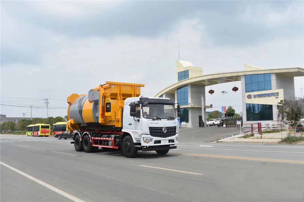 國六18方東風專底后雙橋 勾臂垃圾車 國六18方東風專底后雙橋 勾臂垃圾車