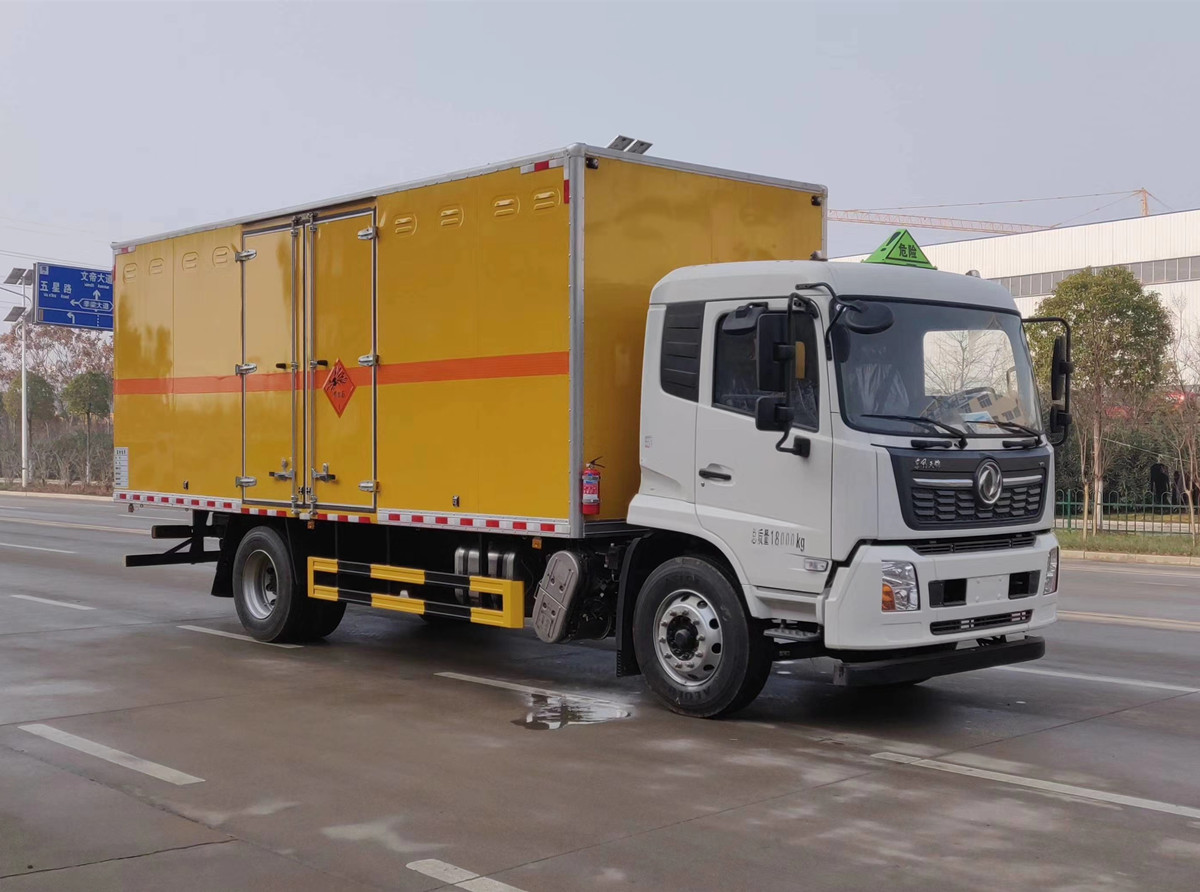 東風(fēng)天錦國六10噸爆破器材運(yùn)輸車 東風(fēng)天錦國六10噸爆破器材運(yùn)輸車