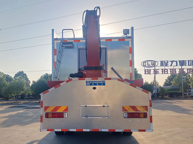 程力牌CL5180XZM6BZX型照明車 程力牌CL5180XZM6BZX型照明車
